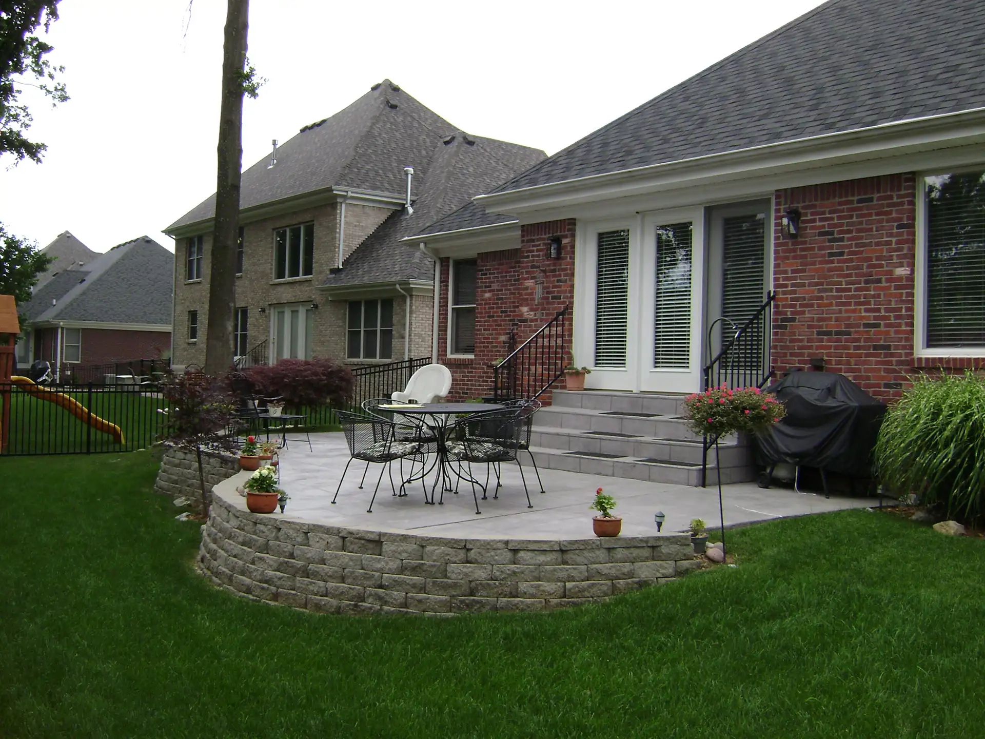 Carol-Smith-Before-1-scaled home exterior patio