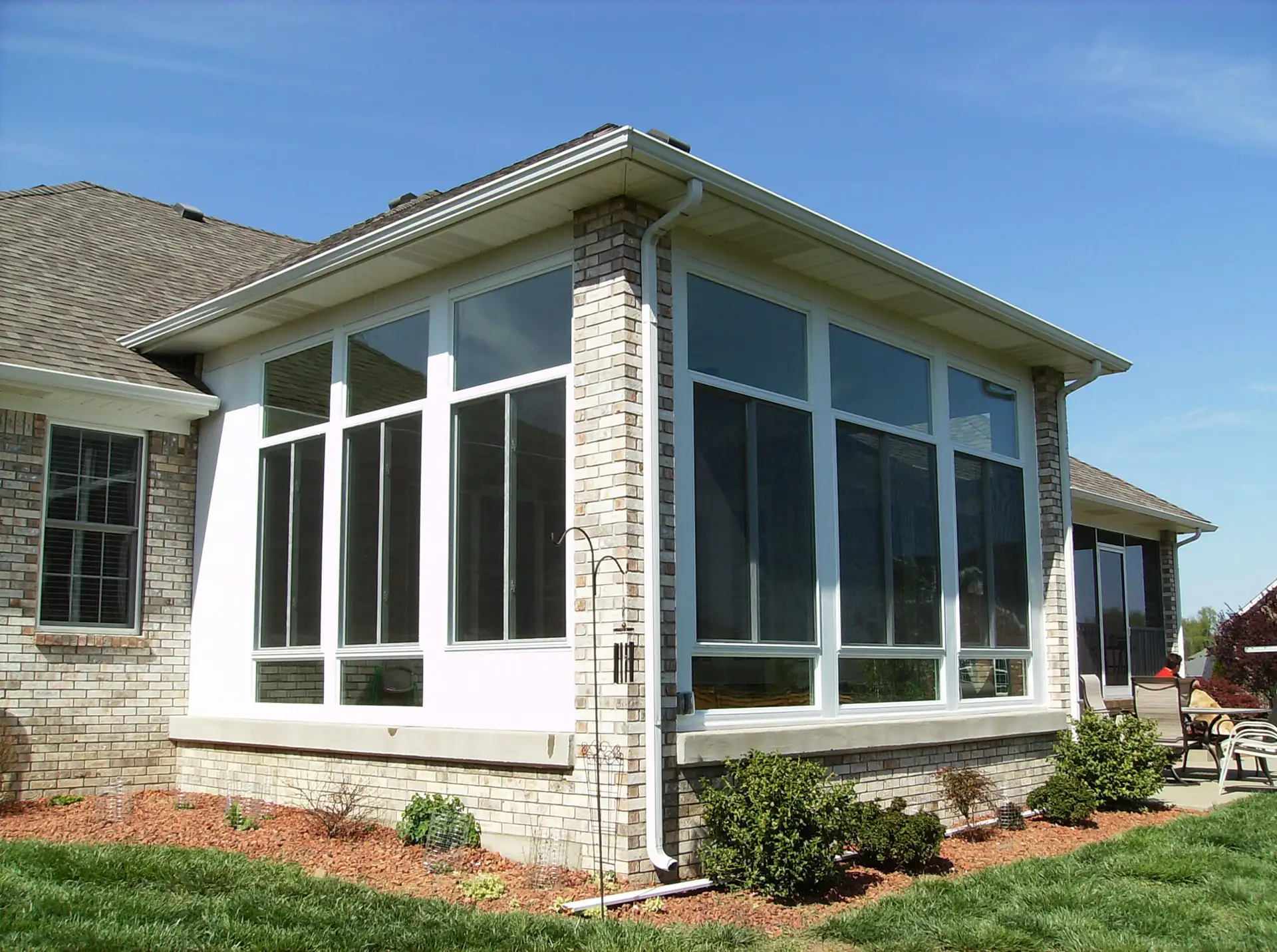 Kevin-Walliser-after-scaled sunroom