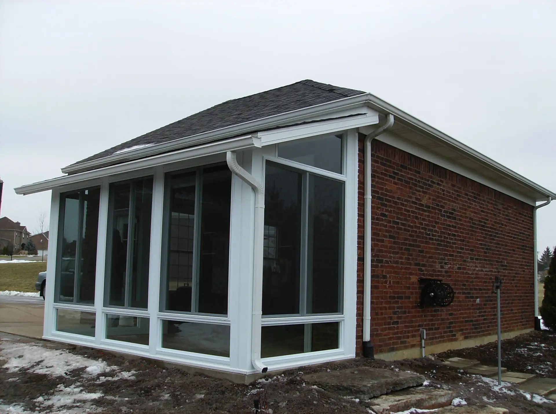 Merle-Falke-after-2-scaled sunroom