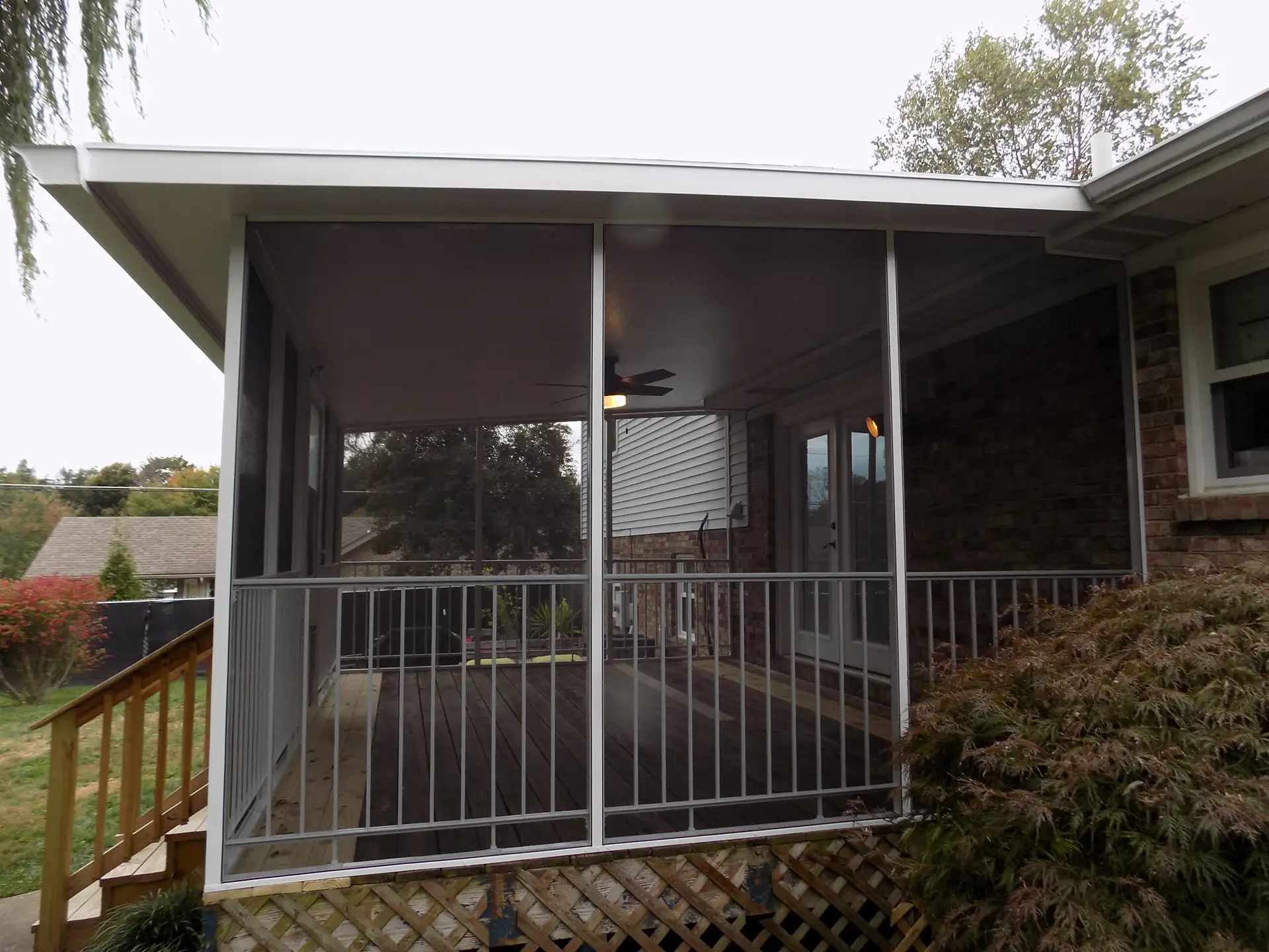 Migdalia-Summerville-After-2-scaled screened patio