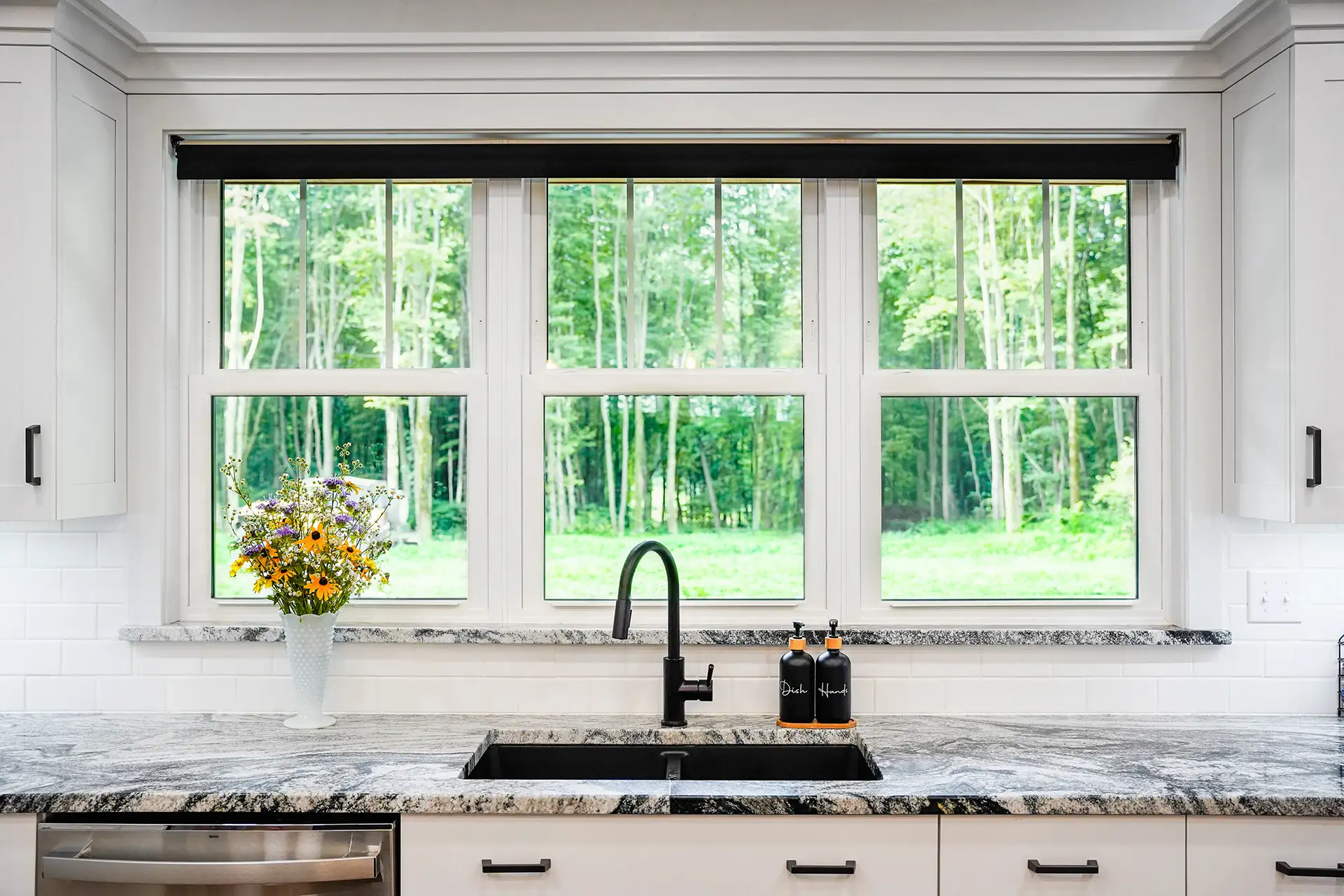 windows in kitchen