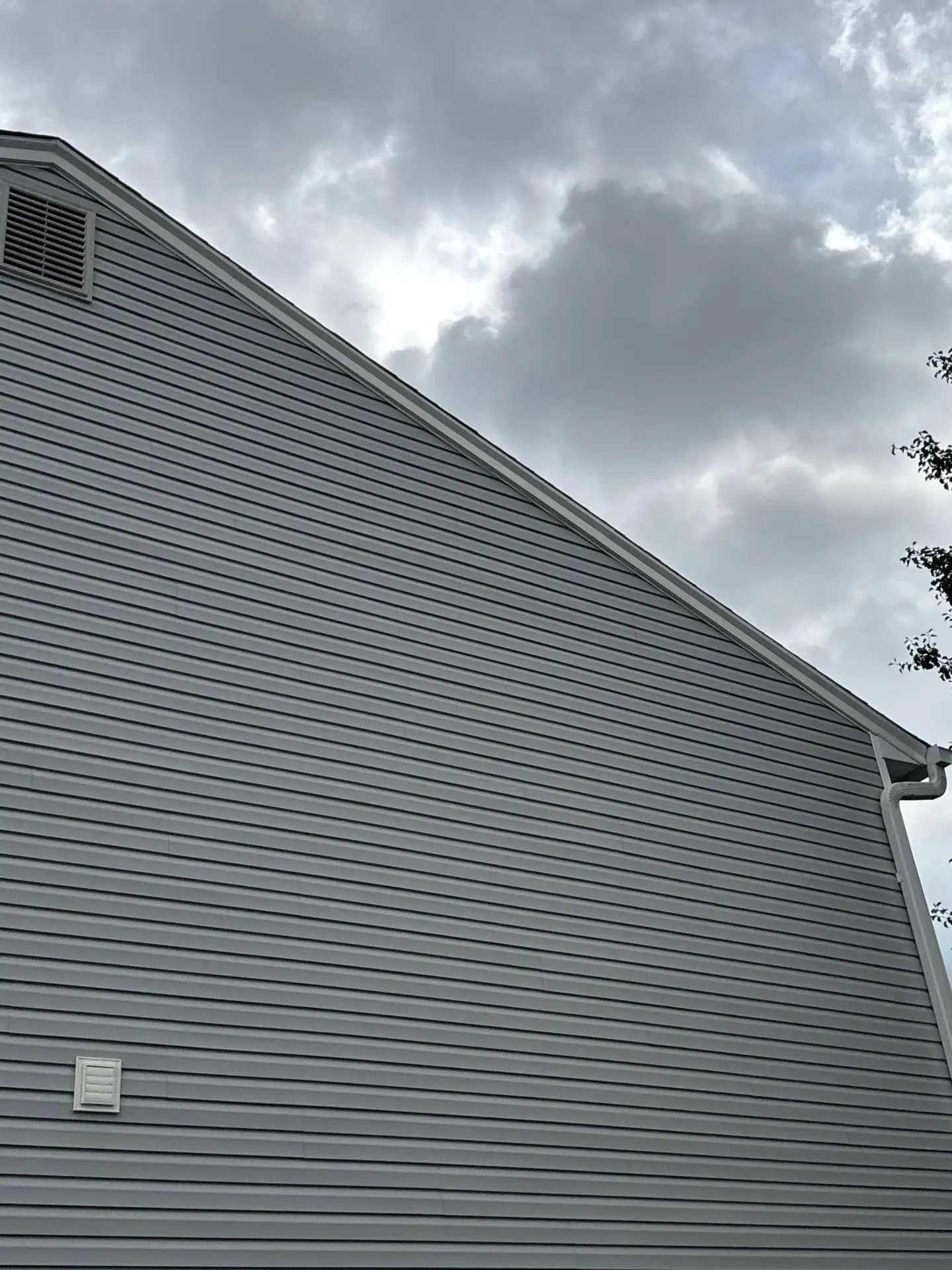 aa0b80e7-0d09-4c12-9204-d467eef30a04 new siding installation by Enterprise Home Solutions